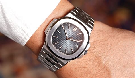 patek philippe nautilus ref 5711 1a 010|pp 5711 retail price.